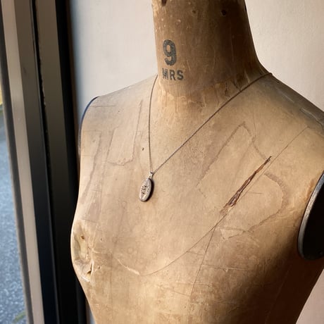 【new!!】antique oval dial necklace "GENEVA" 【K1017】