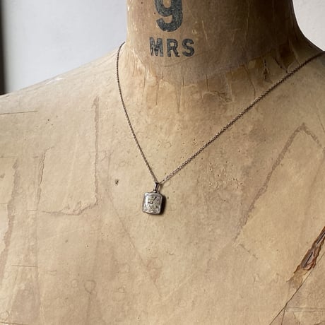 【new!!】antique square dial necklace  "GRUEN"【K0998】