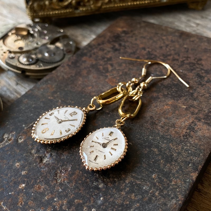 new!!】antique teardrop dial silhouette hook pi