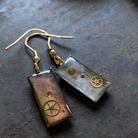 antique dial hook pierced earrings【K0565】