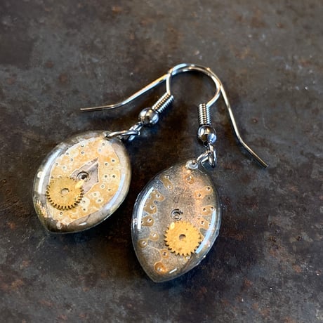 antique dial hook pierced earrings【K0572】