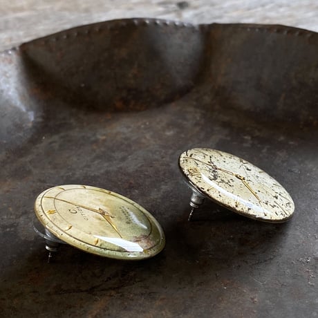 antique damage dial pierced earrings【K0527】