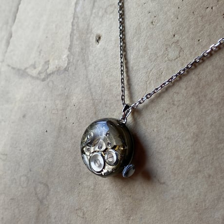 antique dial&movement necklace 【K0761】
