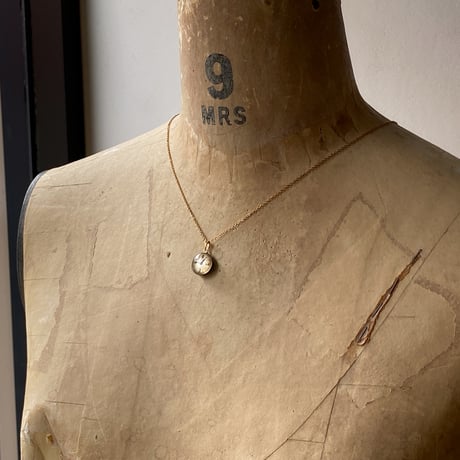 【new!!】antique round dial necklace K18GP 【K1016】