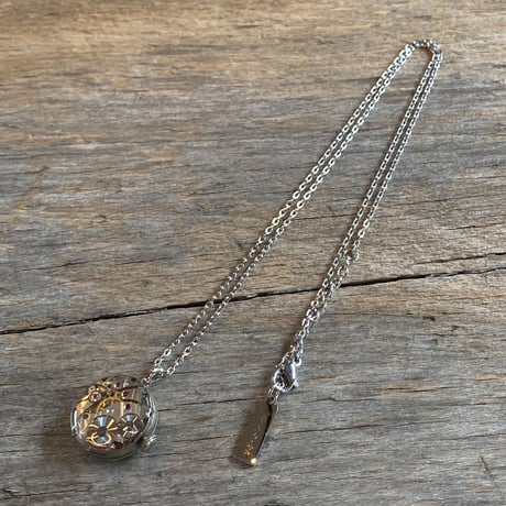 antique dial&movement reversible necklace【K0558】