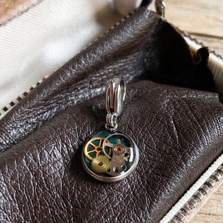 【K0657】CLOPOA standard charm olive green
