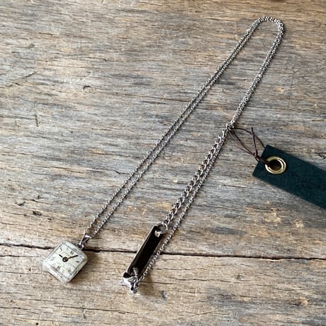 【new!!】antique square dial necklace  "GRUEN"【K0998】