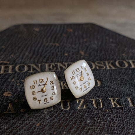 【K0666】antique square dial pierced earrings