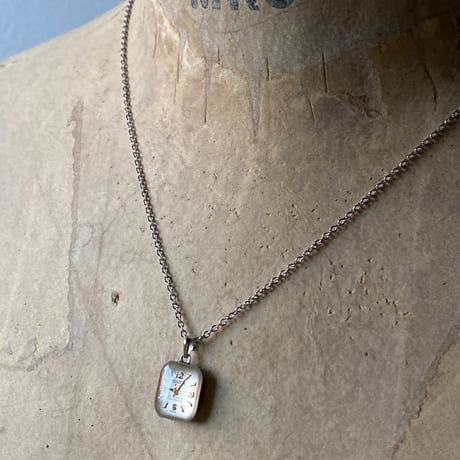 antique square dial necklace "HILTON"【K0734】