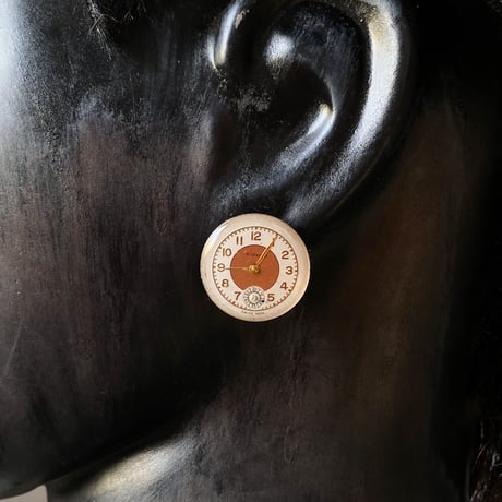 【企画展作品】antique round dial pierced earrings【something special/S0023】