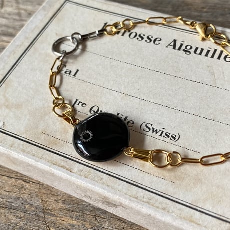 【new!!】antique round dial bracelet stainless×K18GP【K0991】