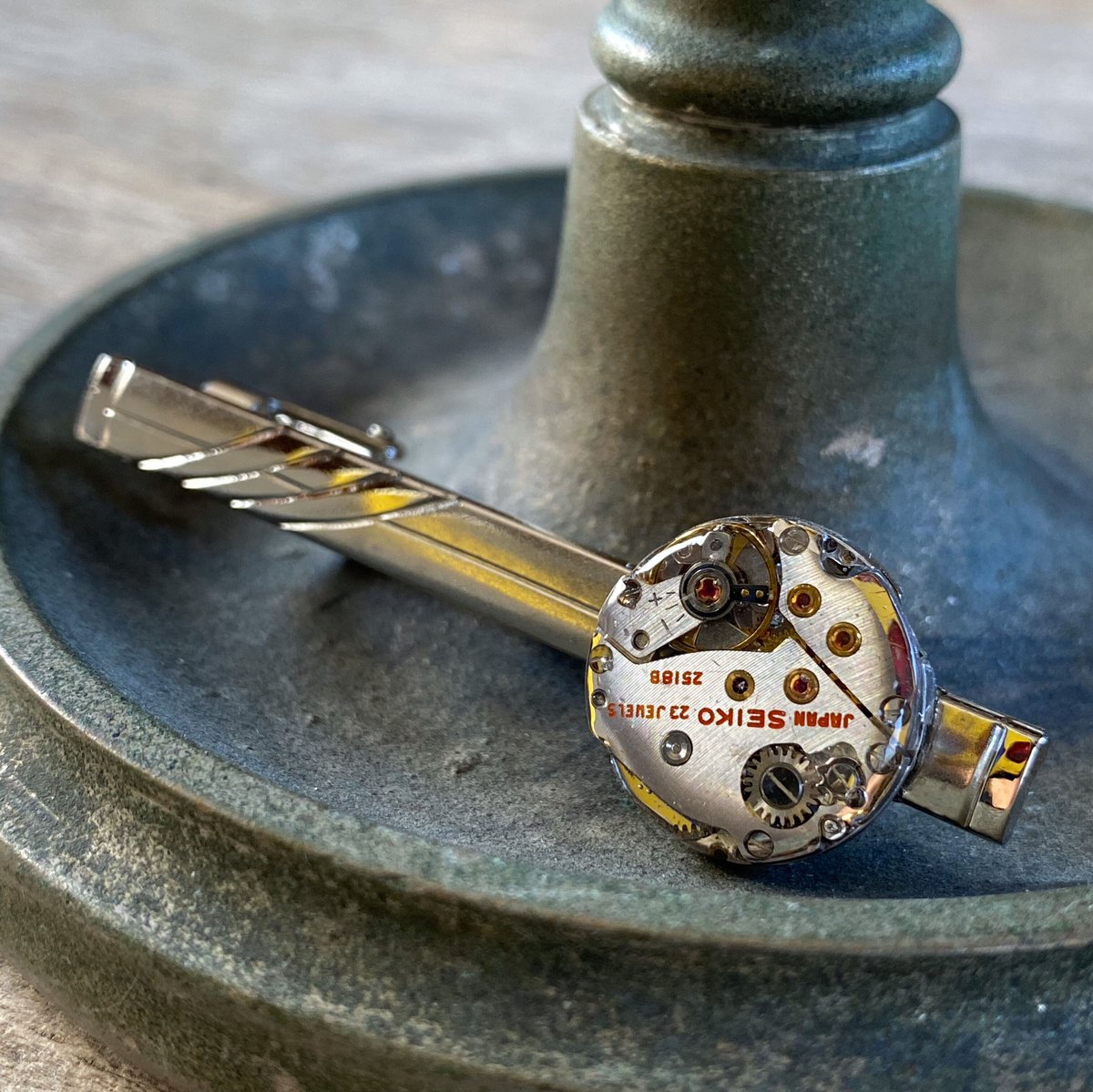 antique movement tiepin 【K0559】 | 9時5分の歯車 オンライン