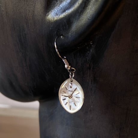antique dial hook pierced earrings【K0572】