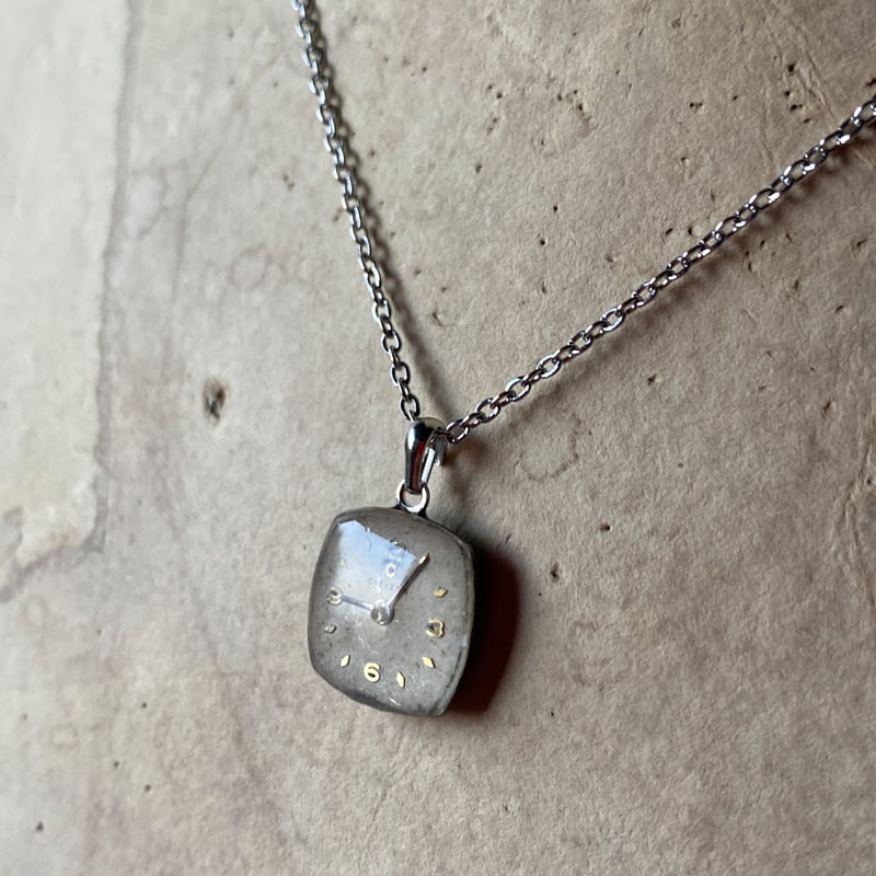 K0664】antique square dial necklace
