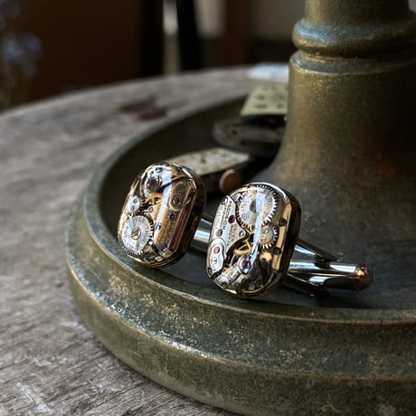 【new!!】antique movement cufflinks "GRUEN"(ボックス付)【K1011】