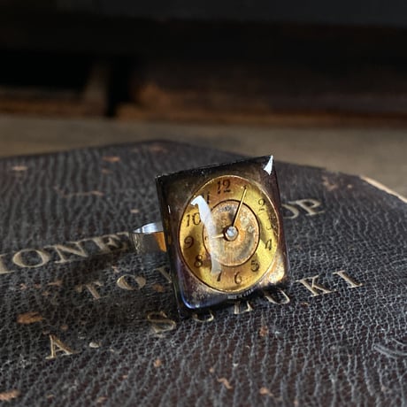 antique square dial ring " eastern europe" #13.5 (ボックス付)【K0717】