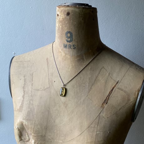 antique tonneau dial necklace 【K0731】