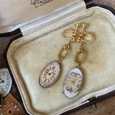 antique oval dial hook earrings gold stainless【K1004】