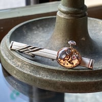antique copper movement tiepin "WALTHAM" (ボックス付)【K899】
