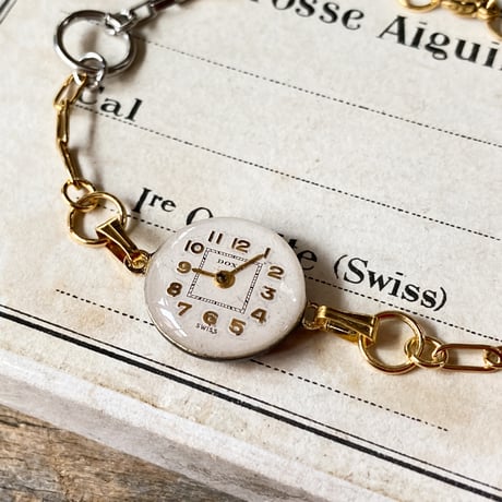 【new!!】antique round dial bracelet stainless×K18GP【K0991】