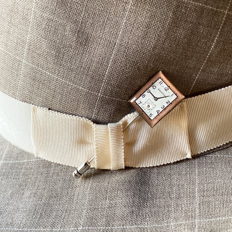 【企画展作品】antique square dial hatpin/lapelpin 【something special/S0028】