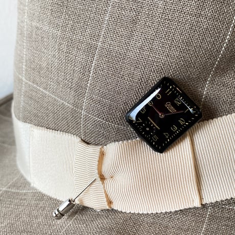 antique black dial hatpin/lapel pin(ボックス付)【K0828】