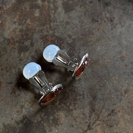 【K0629】 CLOPOA standard earrings red