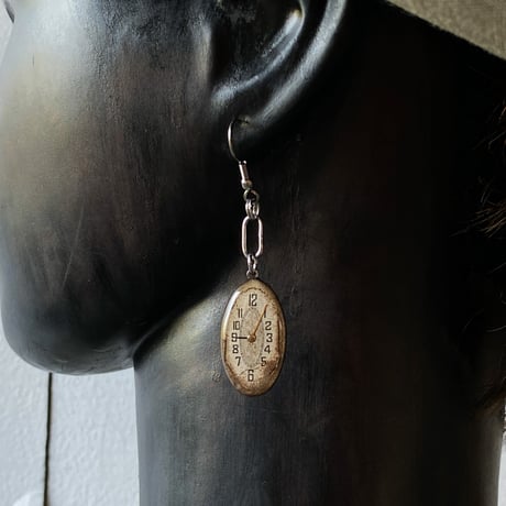 antique oval dial coilhook pierced earrings【K0845】