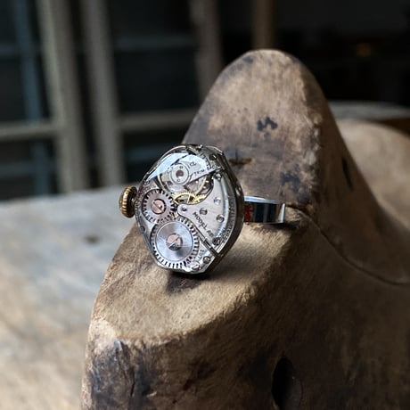 ITEM | 9時5分の歯車 オンラインストア