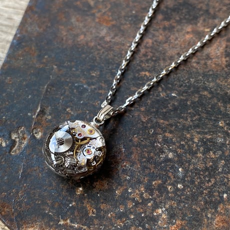 【new!!】antique movement necklace "SEIKO" (ボックス付)【K1028】