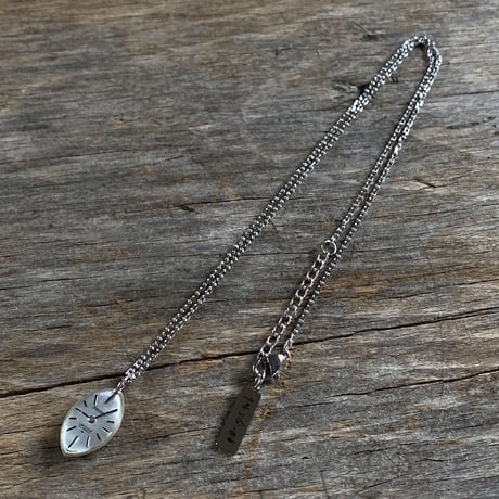 antique teardrop dial necklace【K0590】
