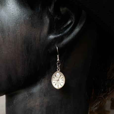 antique teardrop dial pierced earrings【K0774】