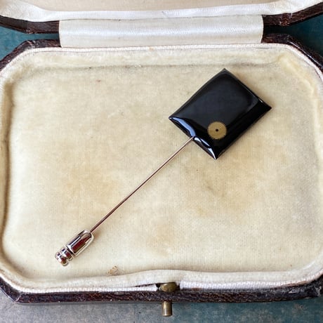 【企画展作品】antique square dial hatpin/lapelpin 【something special/S0028】