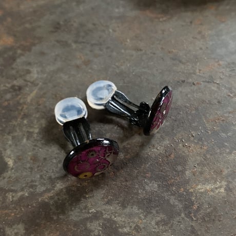 【K0677】CLOPOA BLACK standard earrings purple