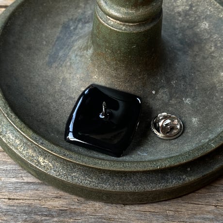 antique dial brooch "CENTRAL U.S.A"【K0929】