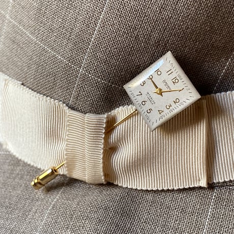 【企画展作品】antique square dial hatpin/lapelpin 【something special/S0026】