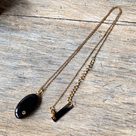 【new!!】antique oval dial necklace "SWISS MADE"【K1023】