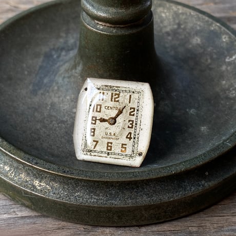 antique dial brooch "CENTRAL U.S.A"【K0929】