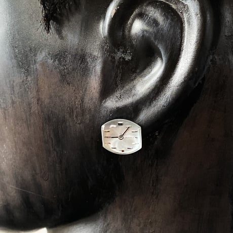antique dial pierced earrings【K0534】