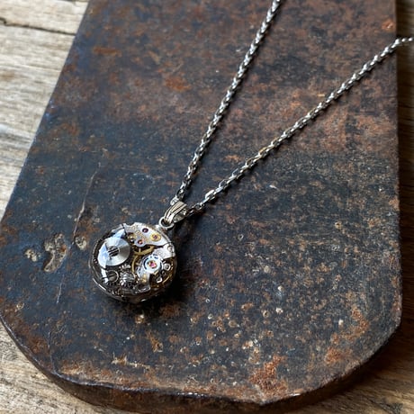 【new!!】antique movement necklace "SEIKO" (ボックス付)【K1028】