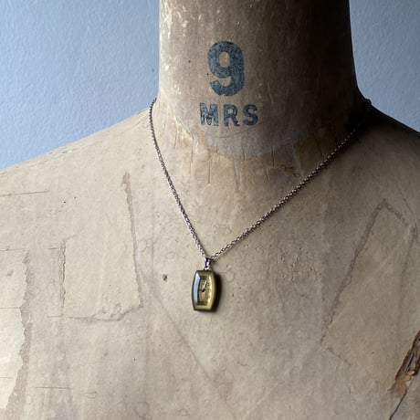 antique tonneau dial necklace【K0704】