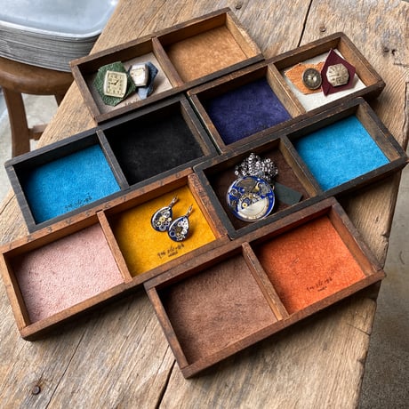 CATEGORY 古道具 | 9時5分の歯車 オンラインストア