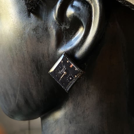 【企画展作品】antique dial square rhombus earrings【something special/S0021】