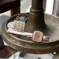【new!!】antique square dial tiepin 【K1002】