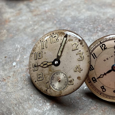 antique round dial earrings【K0814】