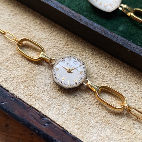 antique octagon dial bracelet "BULOVA"【K0820】
