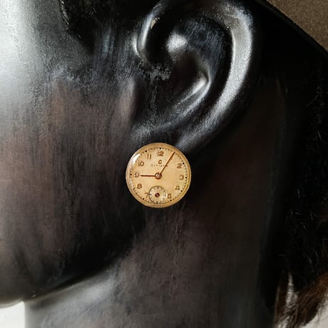 【K0667】antique round dial pierced earrings