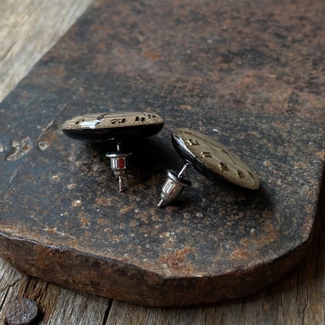 antique round dial pierced earrings【K0925】