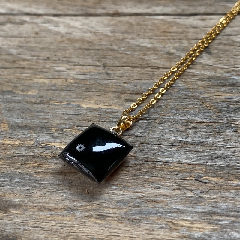 new!!】antique square dial necklace K18GP 