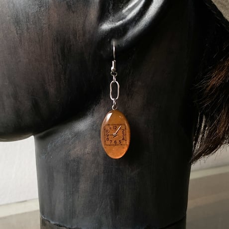 antique oval dial coilhook pierced earrings 【K0819】